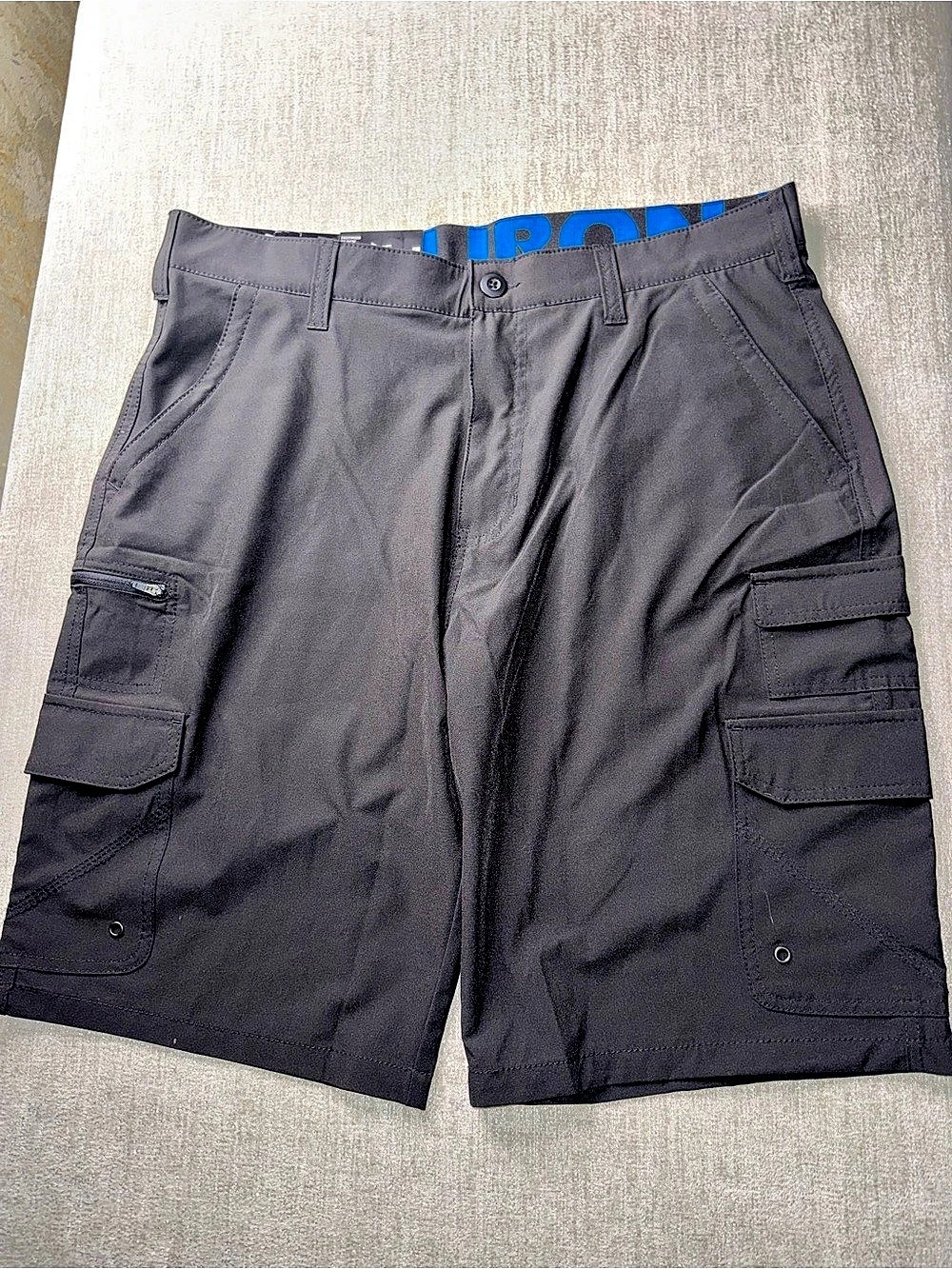 Iron Co. Stretch Hybrid Cargo Short. Stretch Hybrid Cargo Shorts Black Waist 36